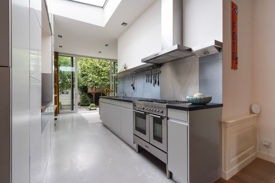 Tussenwoning te koop: Conradkade 15, 'S-Gravenhage