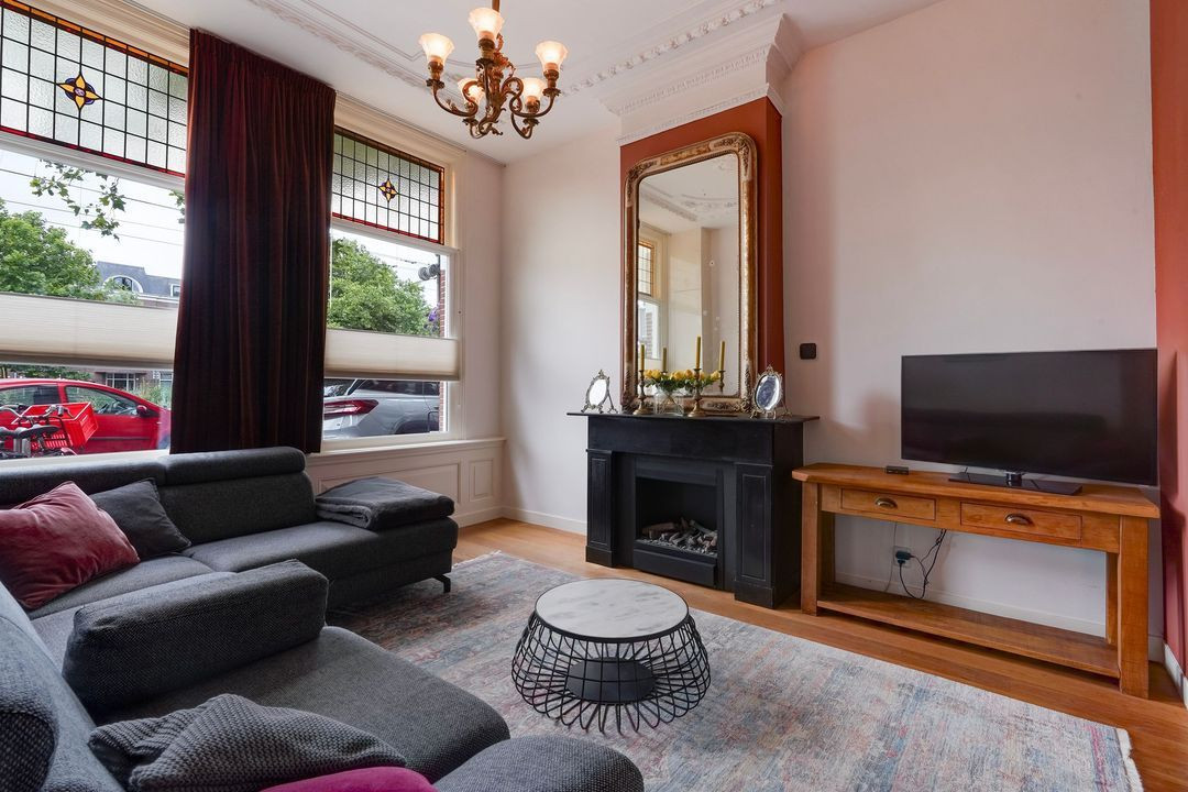 Tussenwoning te koop: Conradkade 15, 'S-Gravenhage
