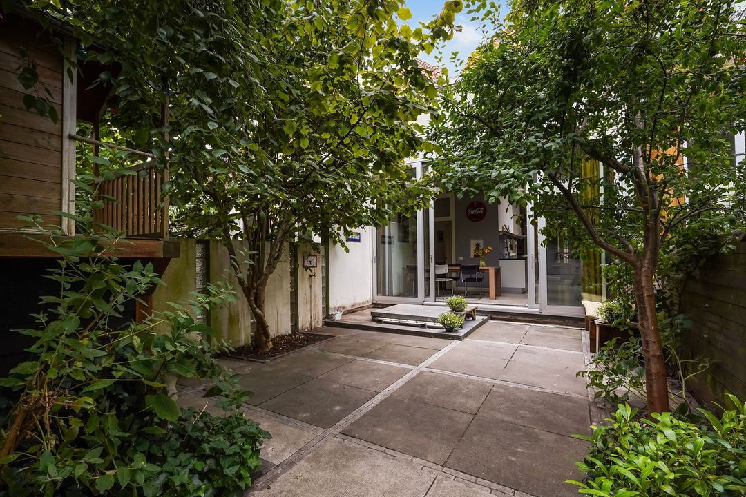 Tussenwoning te koop: Conradkade 15, 'S-Gravenhage
