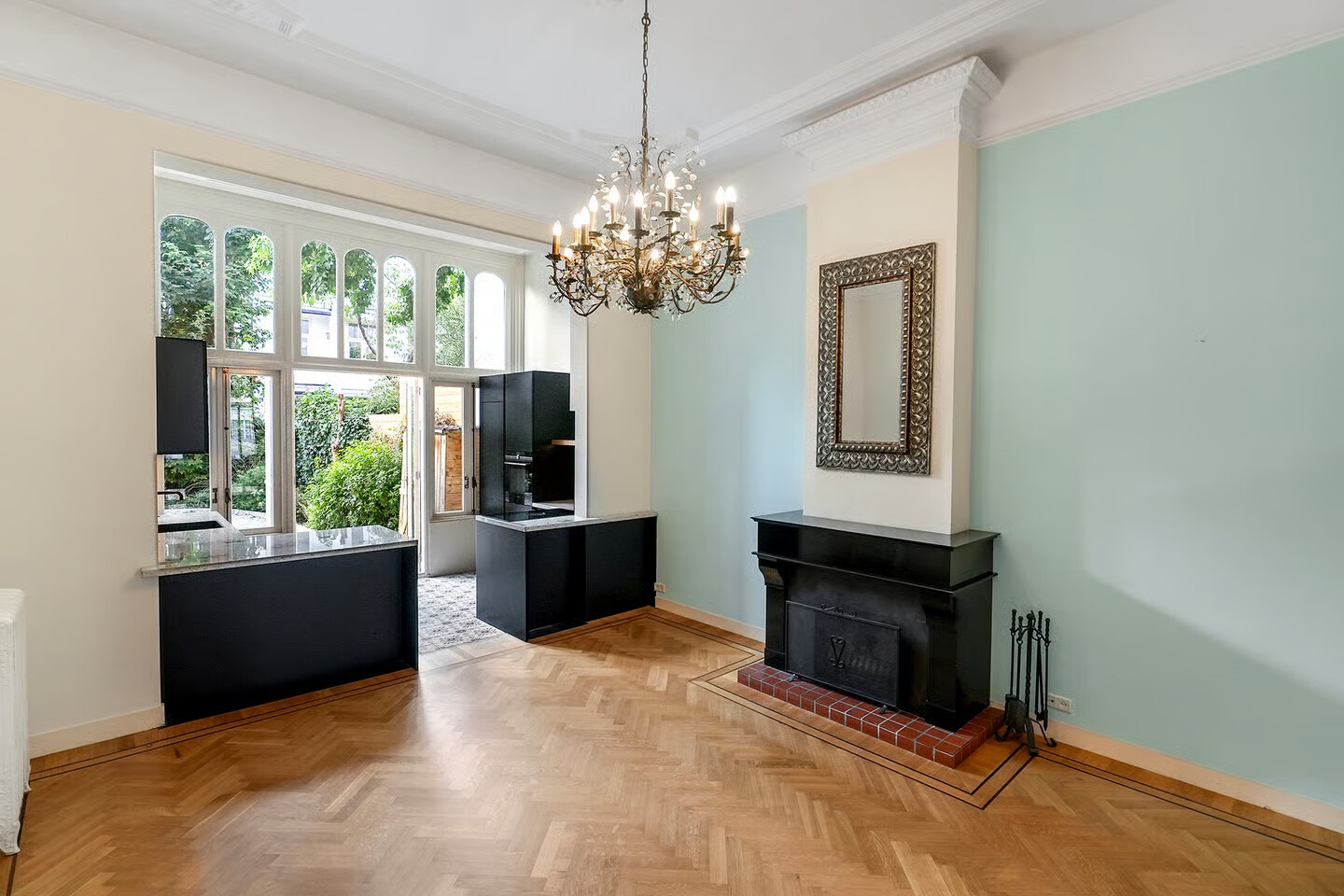 Tussenwoning te koop: Groot Hertoginnelaan 54, 'S-Gravenhage