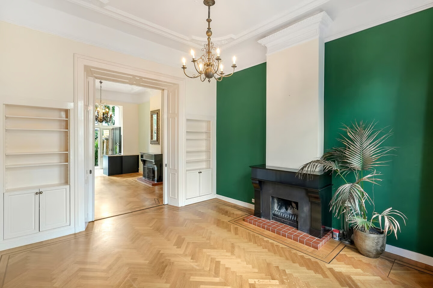 Tussenwoning te koop: Groot Hertoginnelaan 54, 'S-Gravenhage