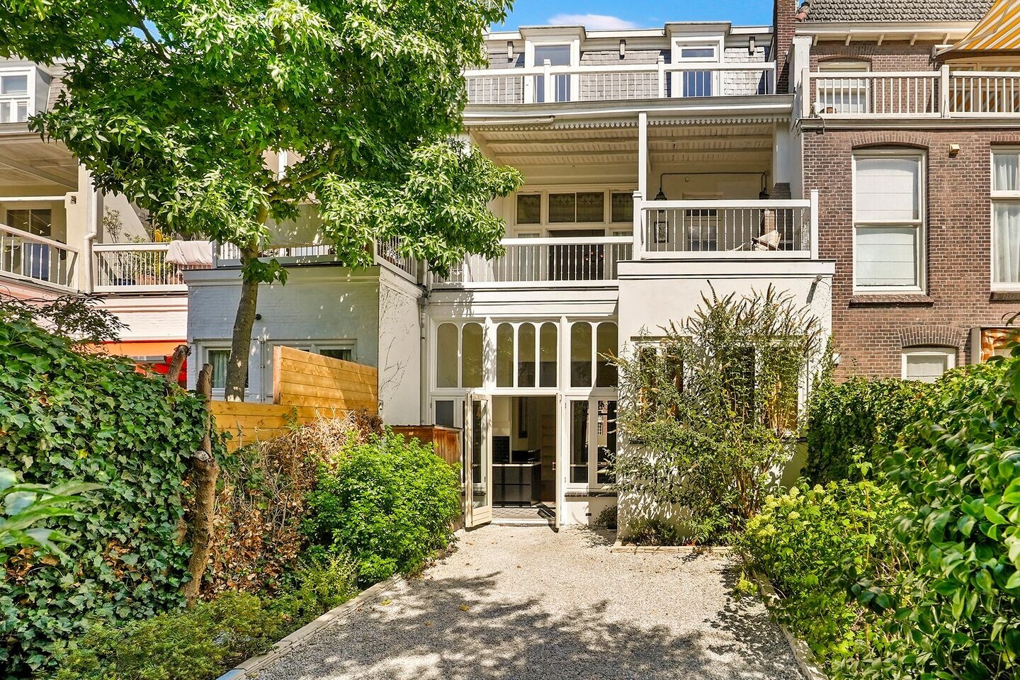 Tussenwoning te koop: Groot Hertoginnelaan 54, 'S-Gravenhage