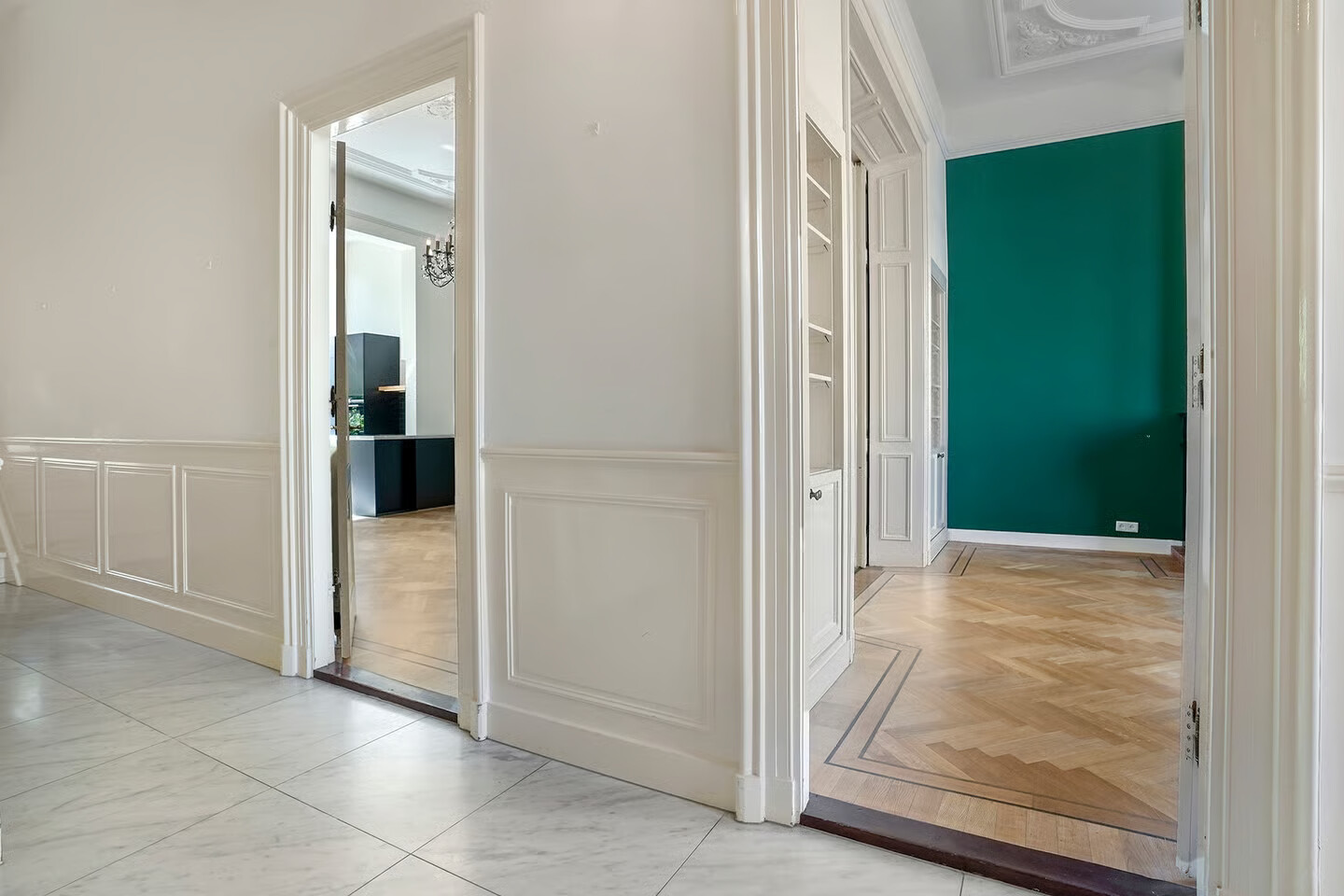 Tussenwoning te koop: Groot Hertoginnelaan 54, 'S-Gravenhage