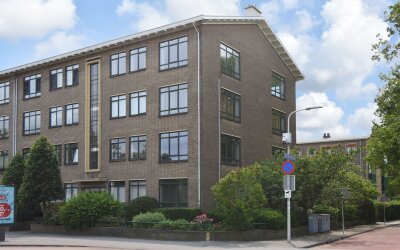 Stadhouders. 76