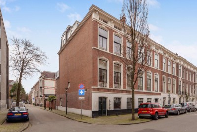 Bazarstraat 16