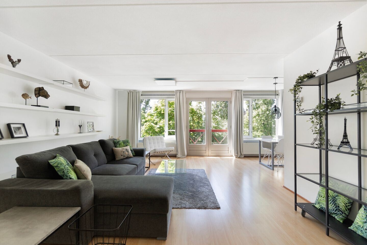 Appartement te koop: Waldeck Pyrmontkade 14, 'S-Gravenhage