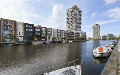 Waldorpstraat 1718