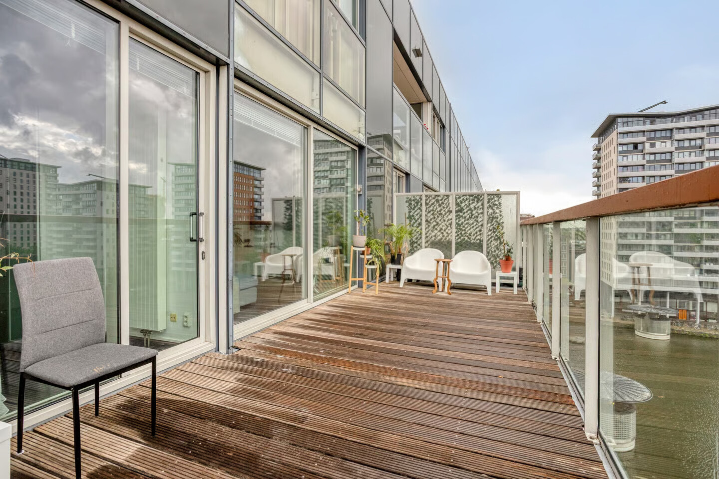 Appartement te koop: Leeghwaterkade 53, 'S-Gravenhage