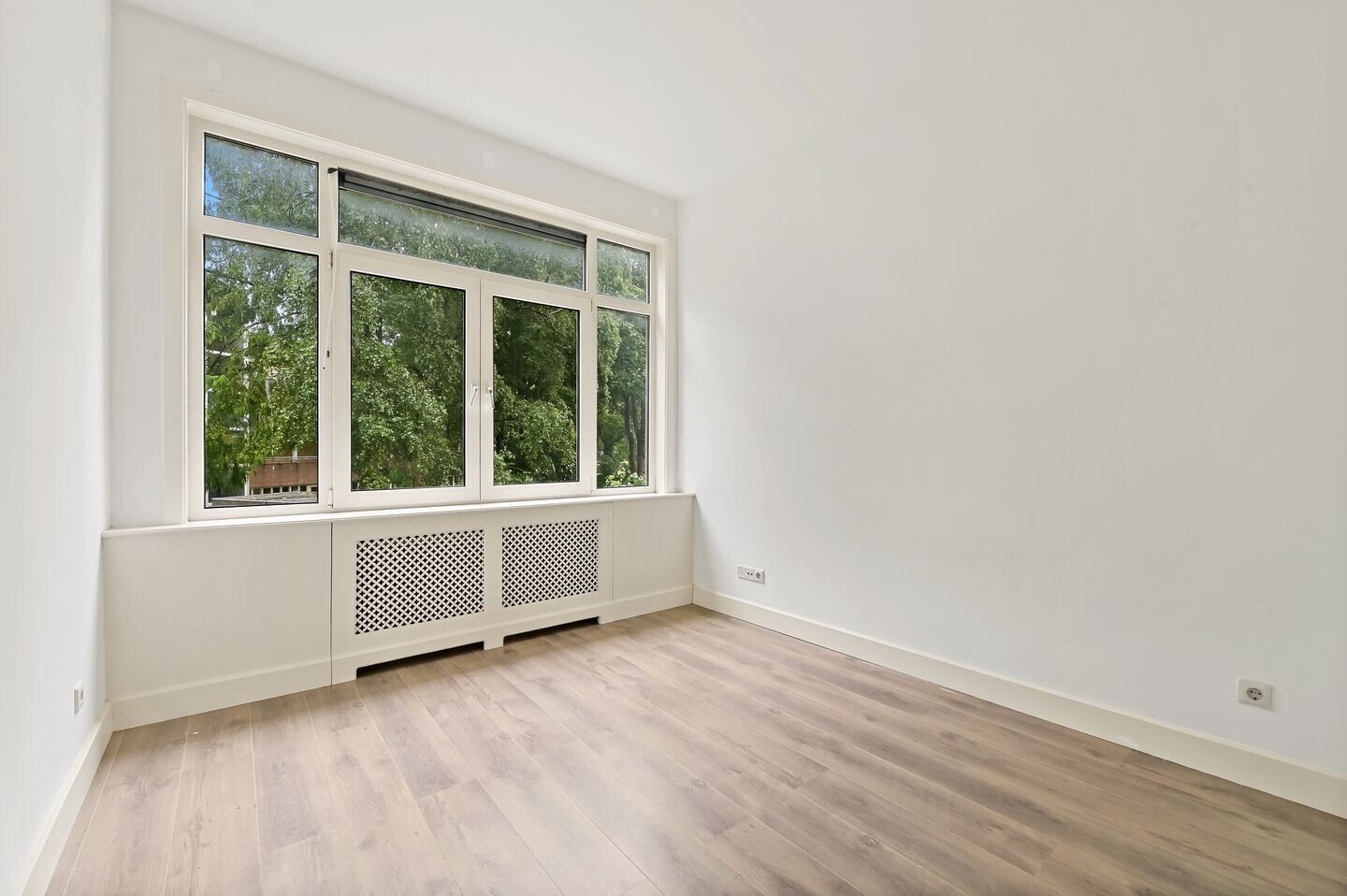 Appartement te koop: Van Musschenbroekstraat 104, 'S-Gravenhage