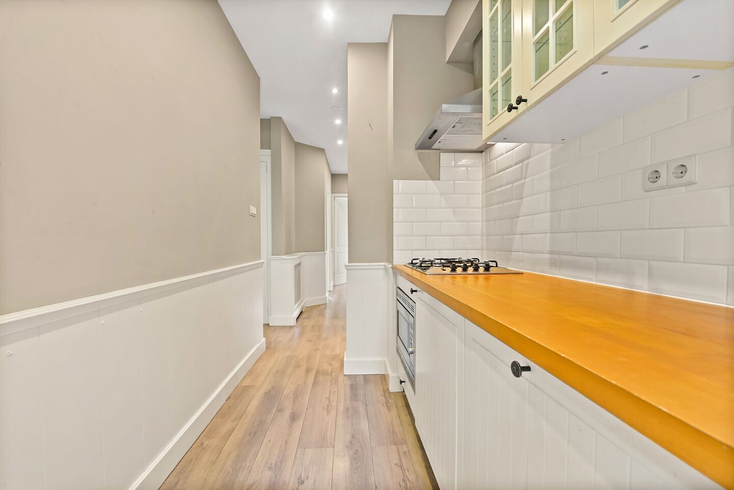 Appartement te koop: Van Musschenbroekstraat 104, 'S-Gravenhage