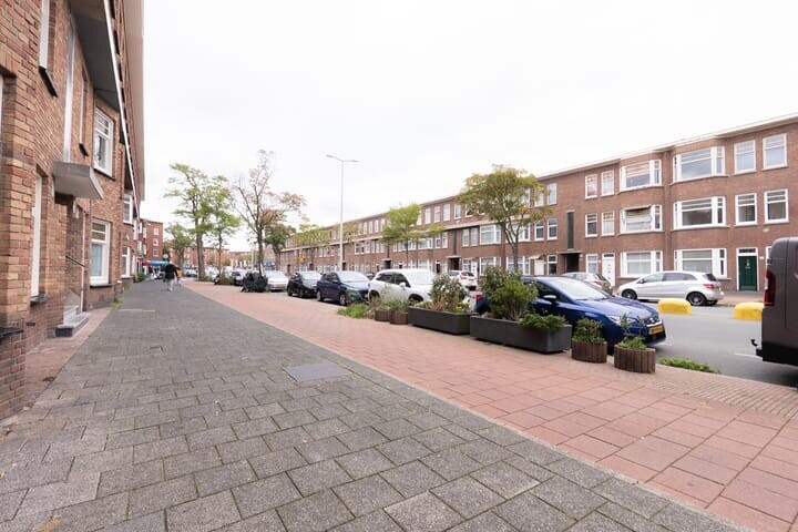 Appartement te koop: Van Musschenbroekstraat 106, 'S-Gravenhage
