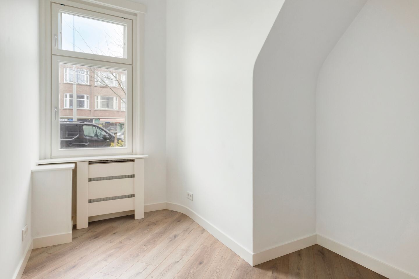 Appartement te koop: Van Musschenbroekstraat 106, 'S-Gravenhage