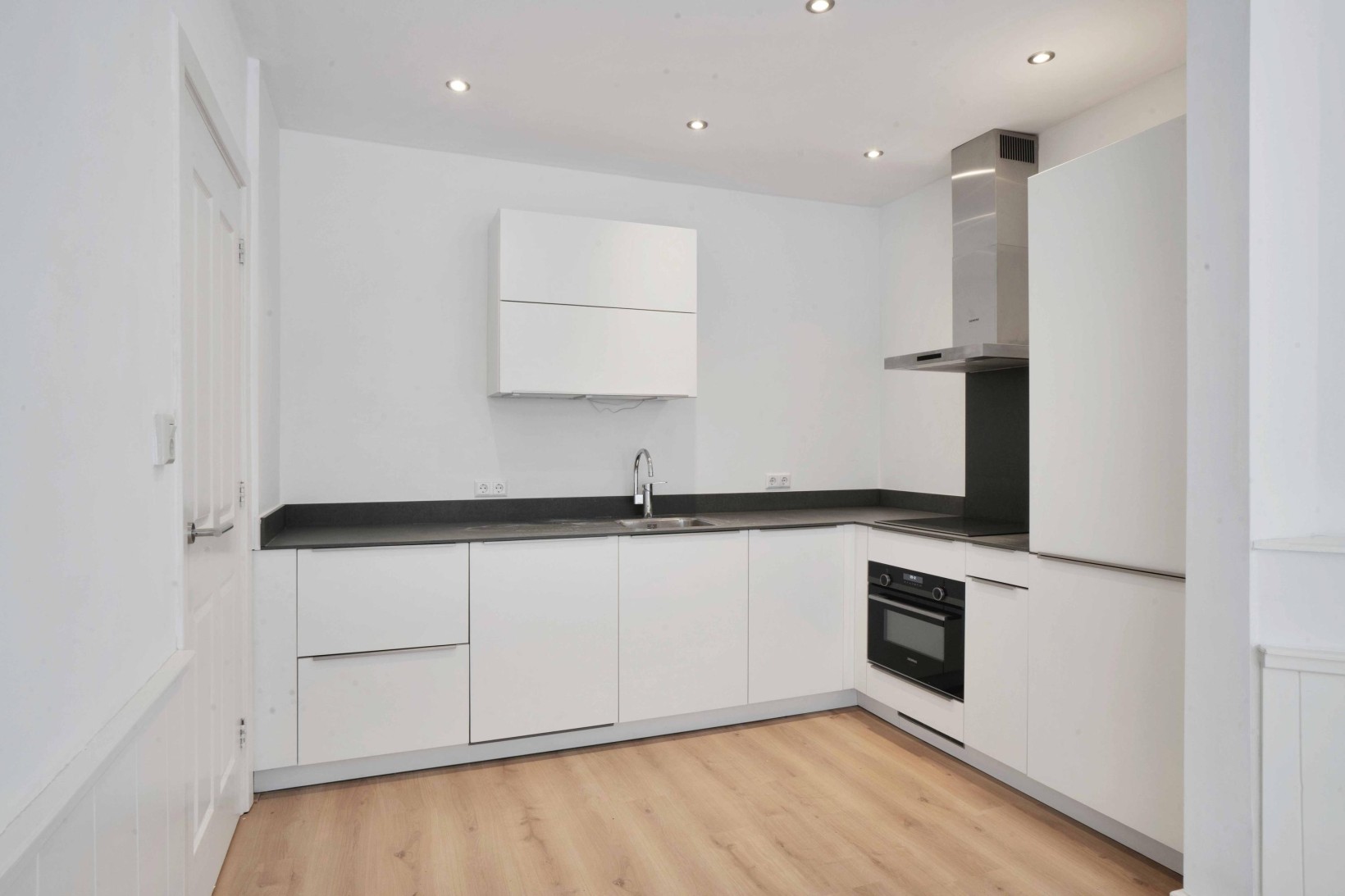 Appartement te koop: Linnaeusstraat 13, 'S-Gravenhage