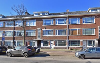 De Genestet. 189