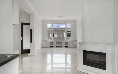 Karel de Geerstraat 48