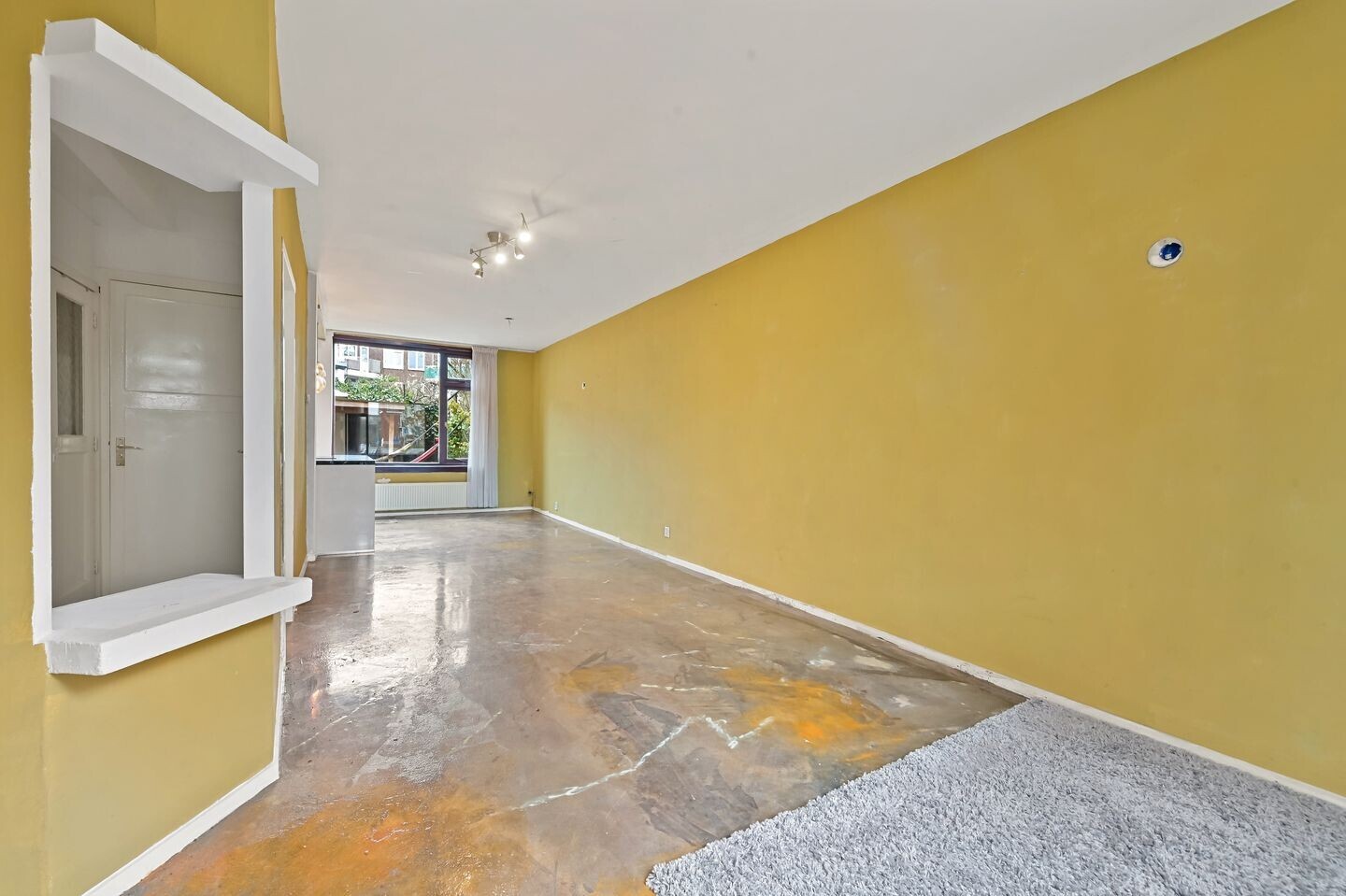 Tussenwoning te koop: Schlegelstraat 104, 'S-Gravenhage