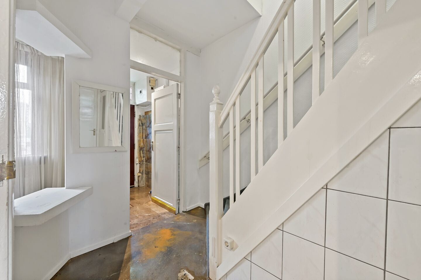 Tussenwoning te koop: Schlegelstraat 104, 'S-Gravenhage