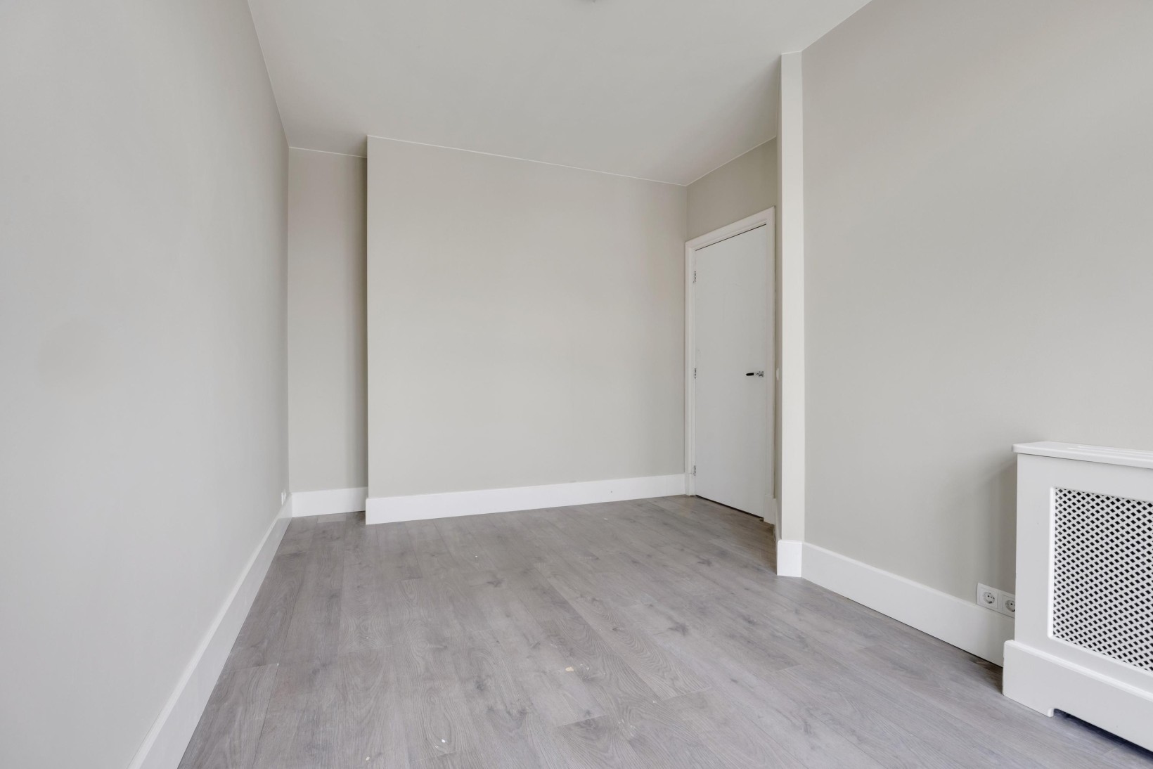 Appartement te koop: De Bullstraat 81, 'S-Gravenhage
