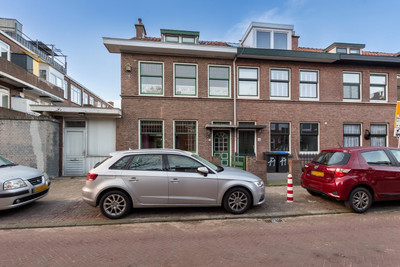 Van den Ber. 13