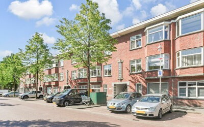 Van Zeggele. 303