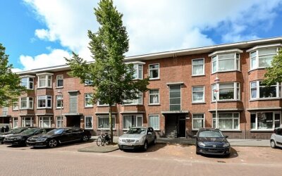 Van Zeggele. 367