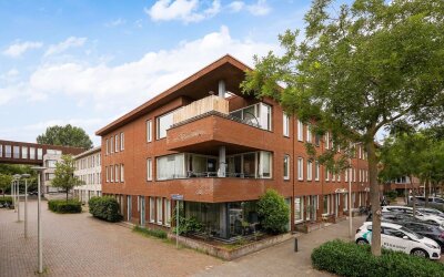 Van der Hoogenhof 3