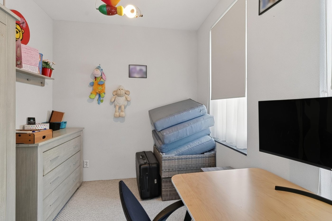 Tussenwoning te koop: Van der Hoogenhof 9, 'S-Gravenhage