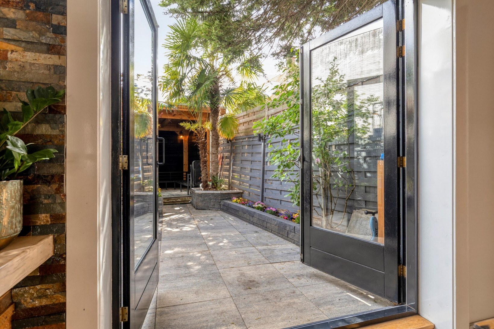 Hoekwoning te koop: Busken Huëtstraat 28, 'S-Gravenhage