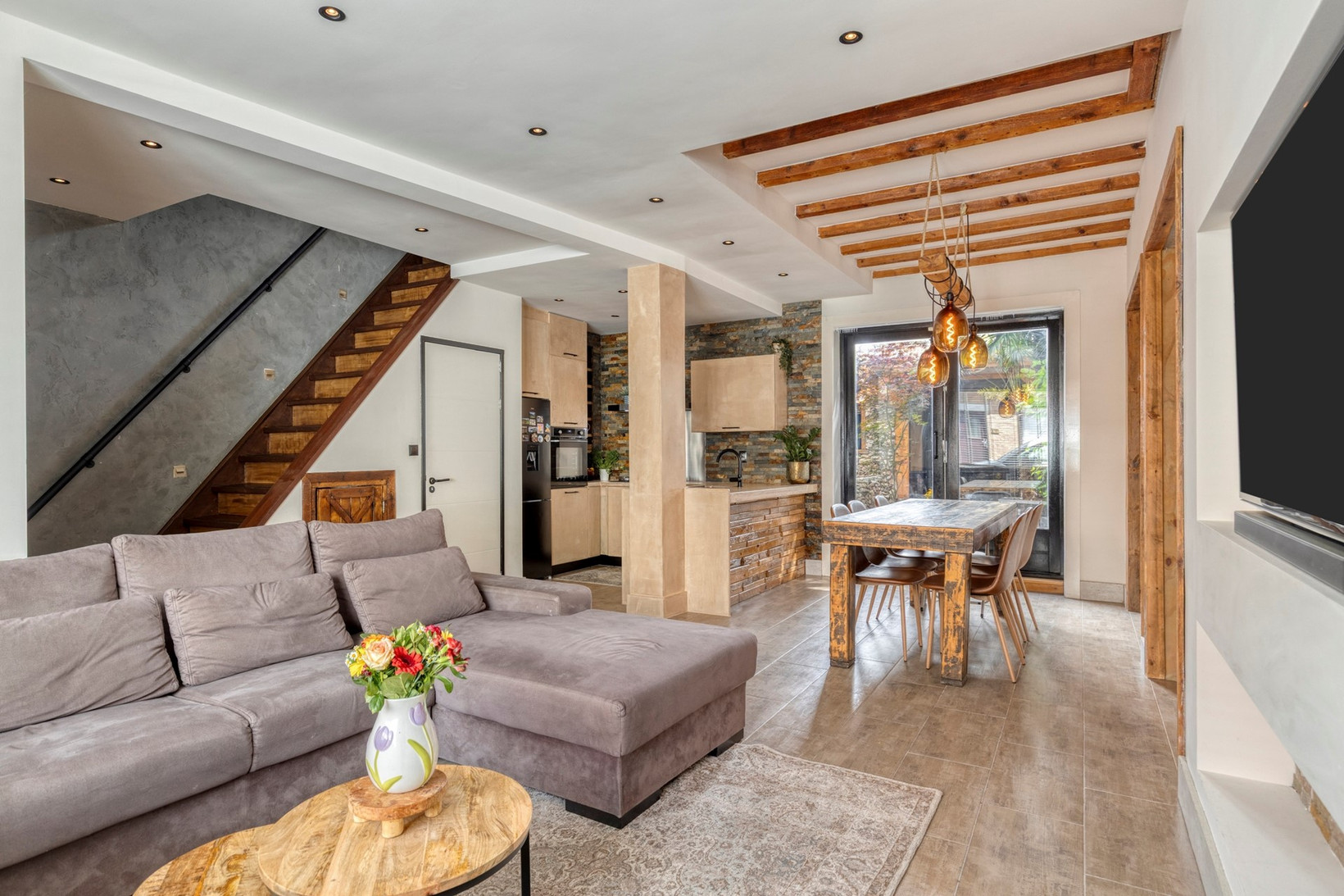 Hoekwoning te koop: Busken Huëtstraat 28, 'S-Gravenhage