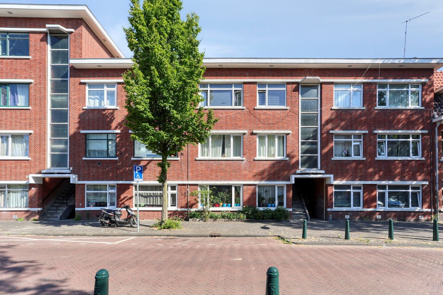 Appartement te koop: Marktweg 323, 'S-Gravenhage