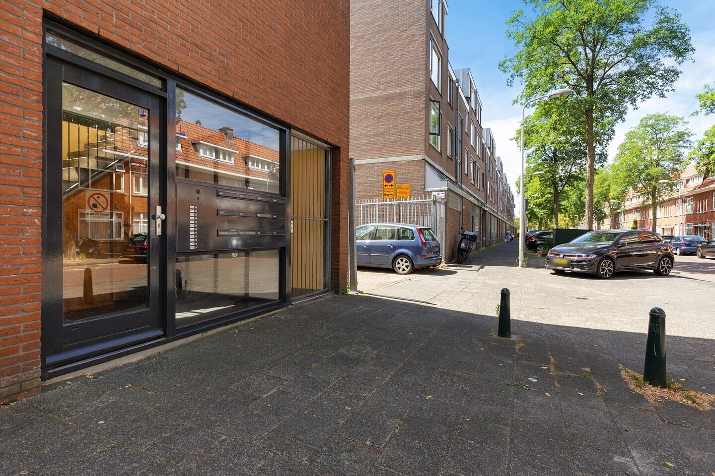 Appartement te koop: Marktweg 212C, 'S-Gravenhage
