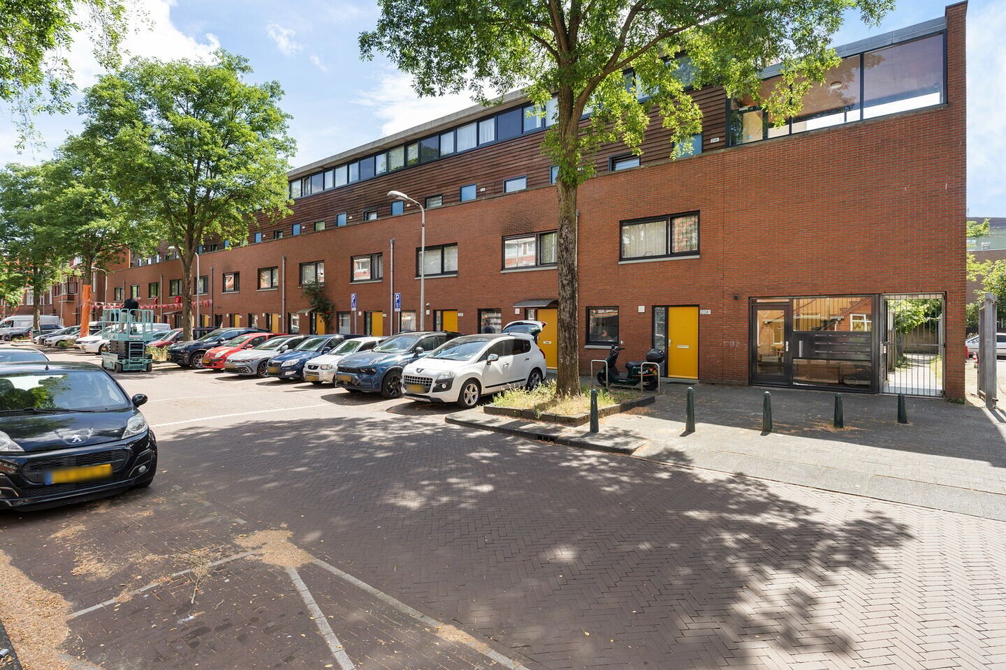 Appartement te koop: Marktweg 212C, 'S-Gravenhage
