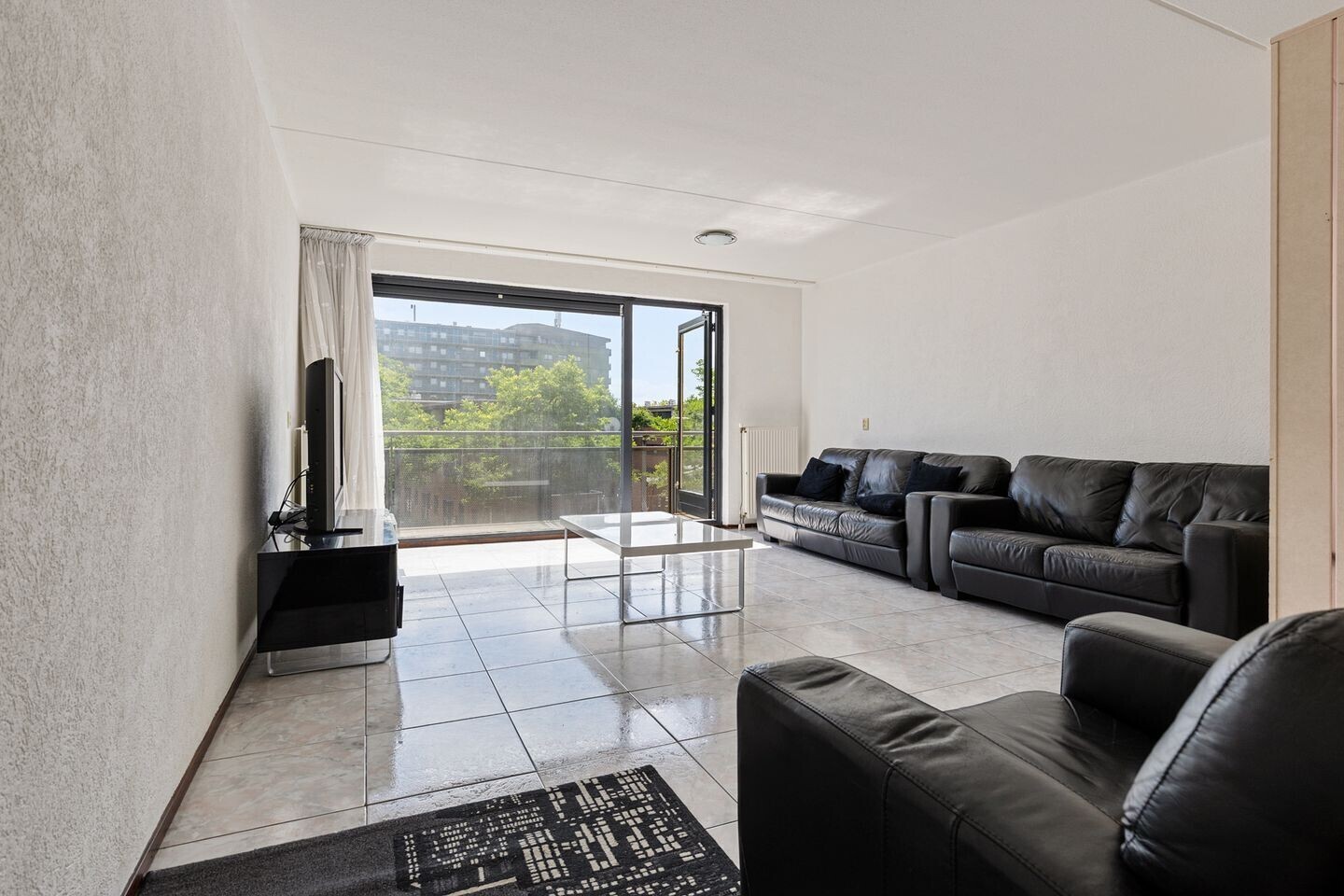 Appartement te koop: Marktweg 212C, 'S-Gravenhage