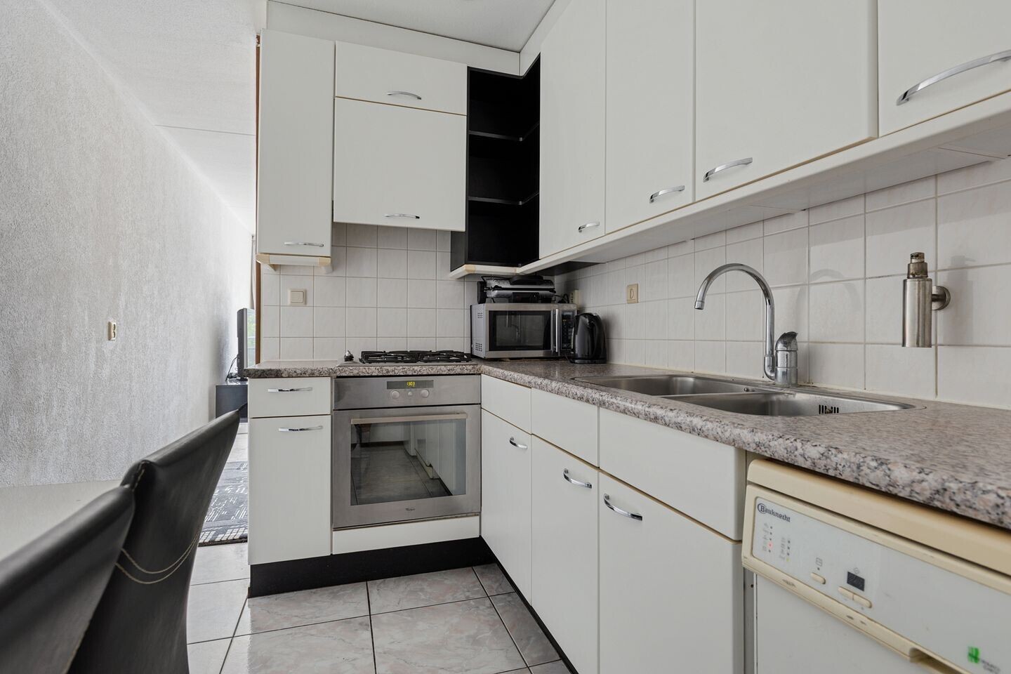 Appartement te koop: Marktweg 212C, 'S-Gravenhage