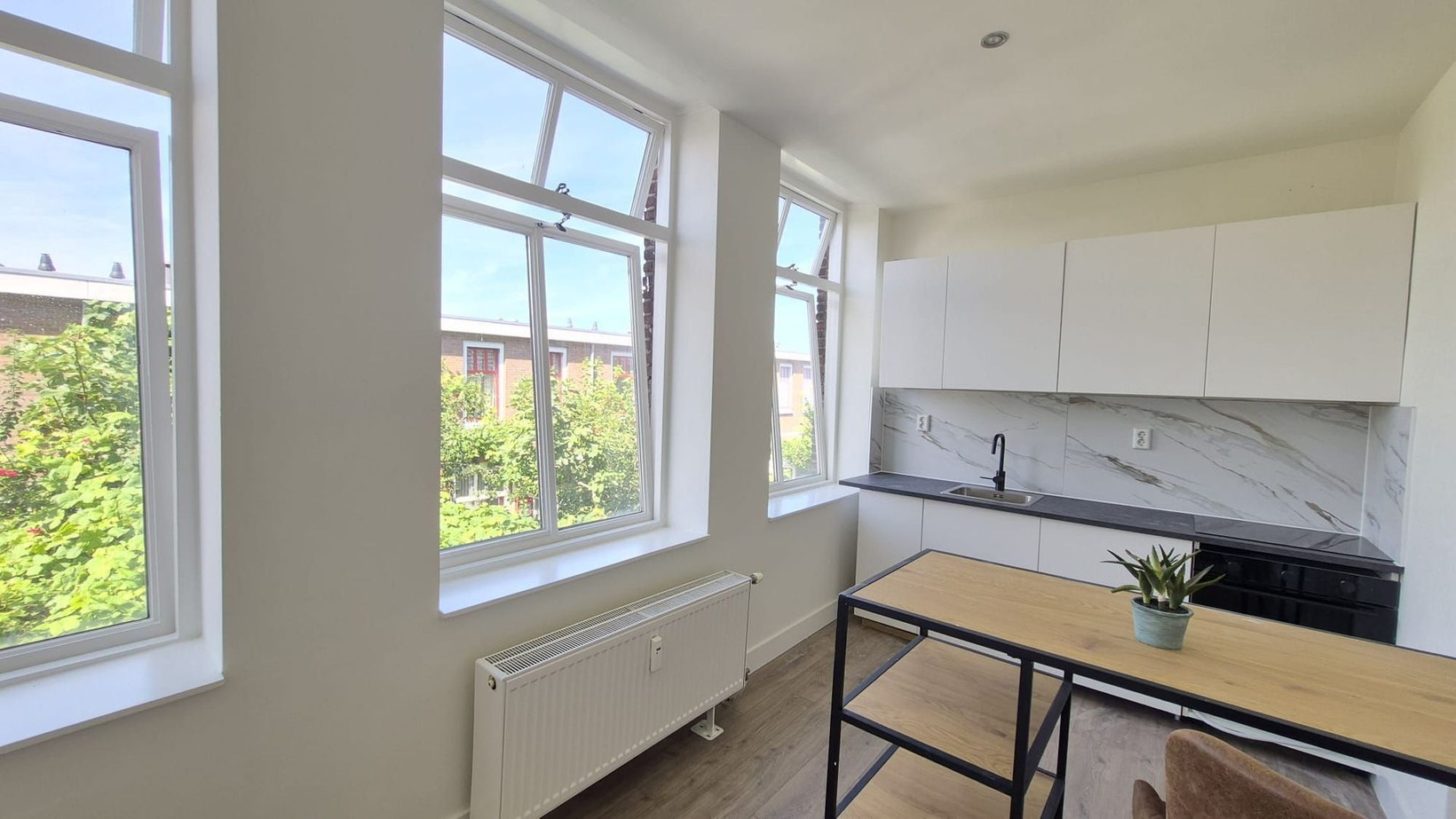 Studio te koop: Paulus Potterstraat 181B, 'S-Gravenhage