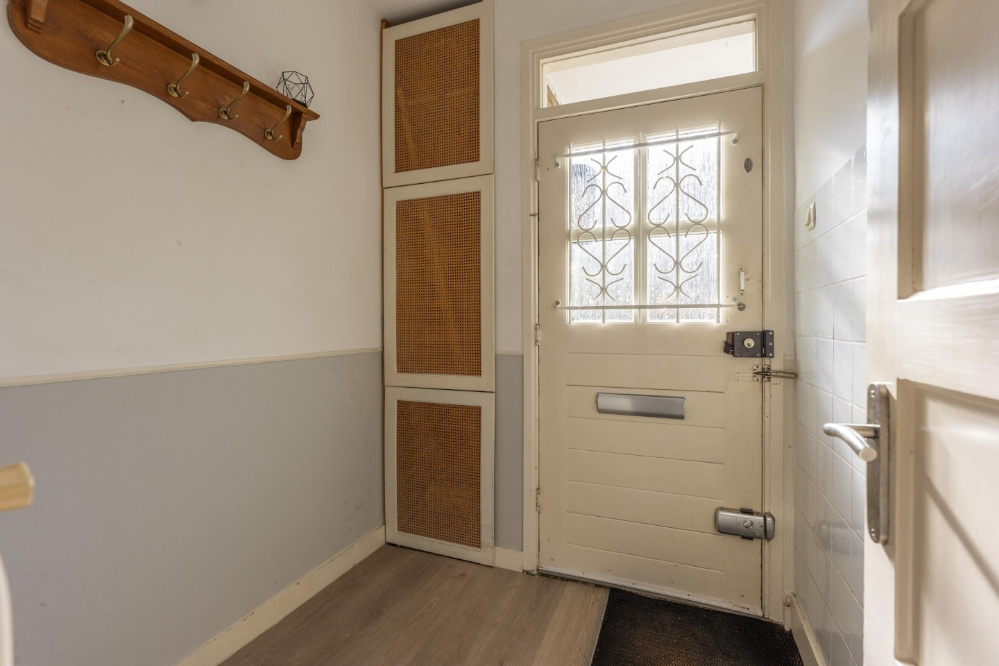 Tussenwoning te koop: Minstreelstraat 120, 'S-Gravenhage