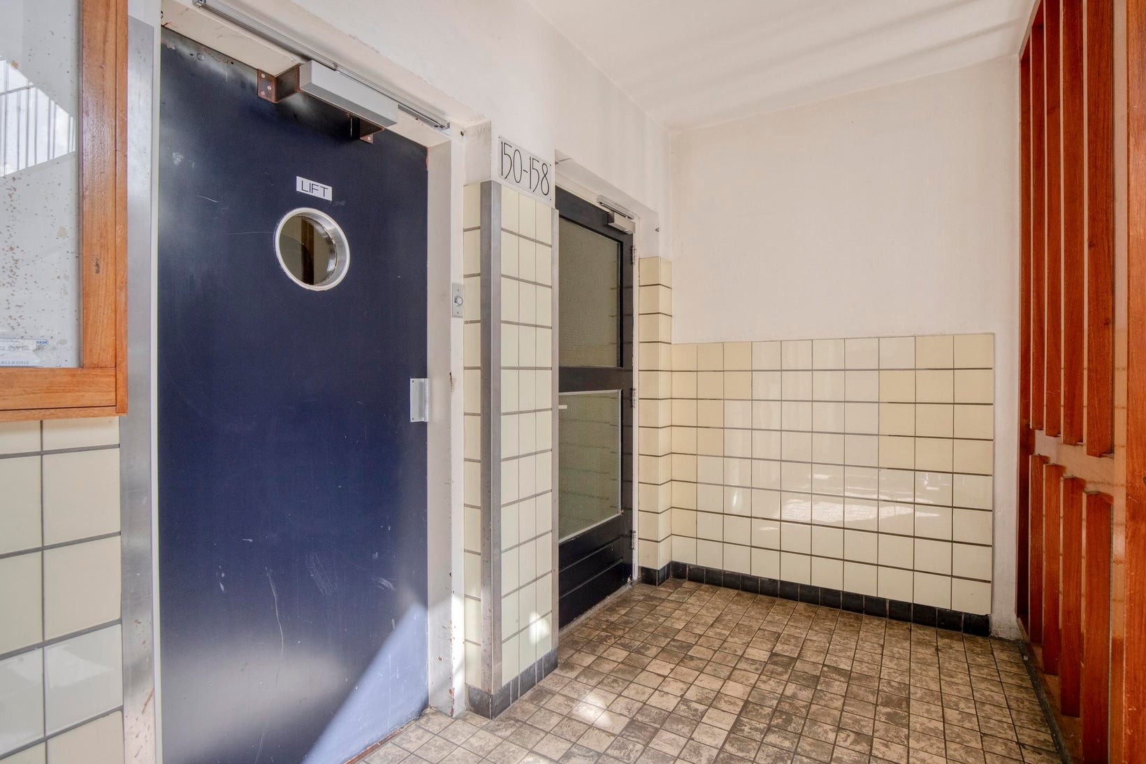 Appartement te koop: Erasmusplein 155, 'S-Gravenhage