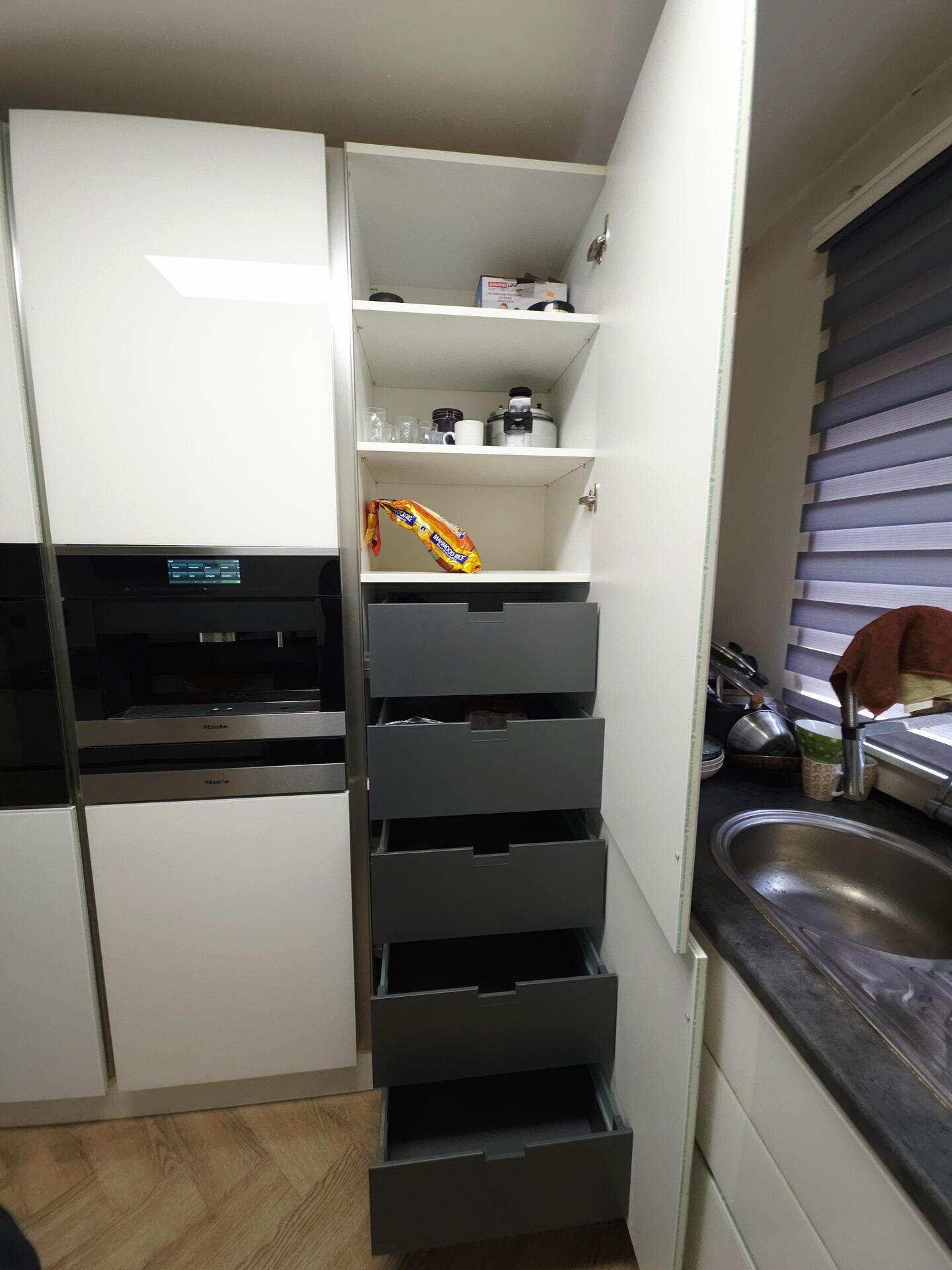 Tussenwoning te koop: Oudaenstraat 26, 'S-Gravenhage
