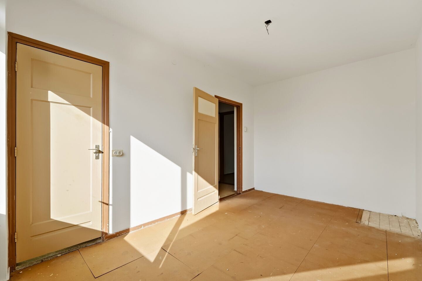 Studio te koop: Coevordenstraat 210, 'S-Gravenhage