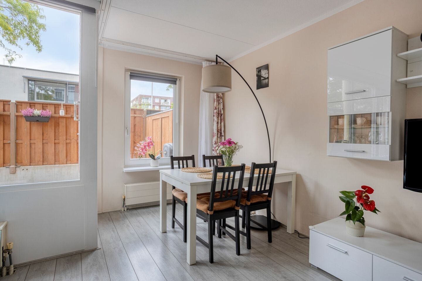 Appartement te koop: Stadzijde 19, 'S-Gravenhage