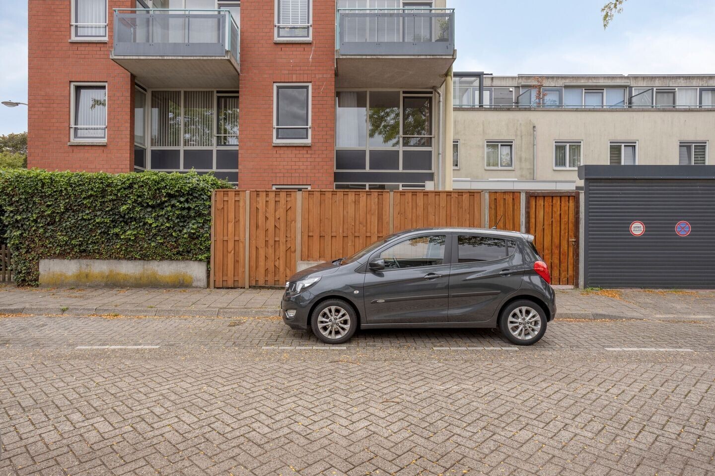 Appartement te koop: Stadzijde 19, 'S-Gravenhage