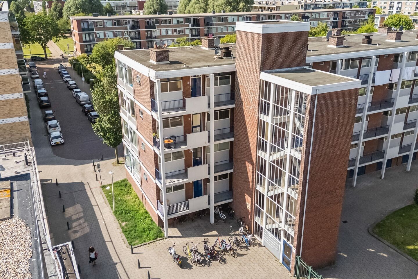 Studio te koop: Wolvenrade 103, 'S-Gravenhage