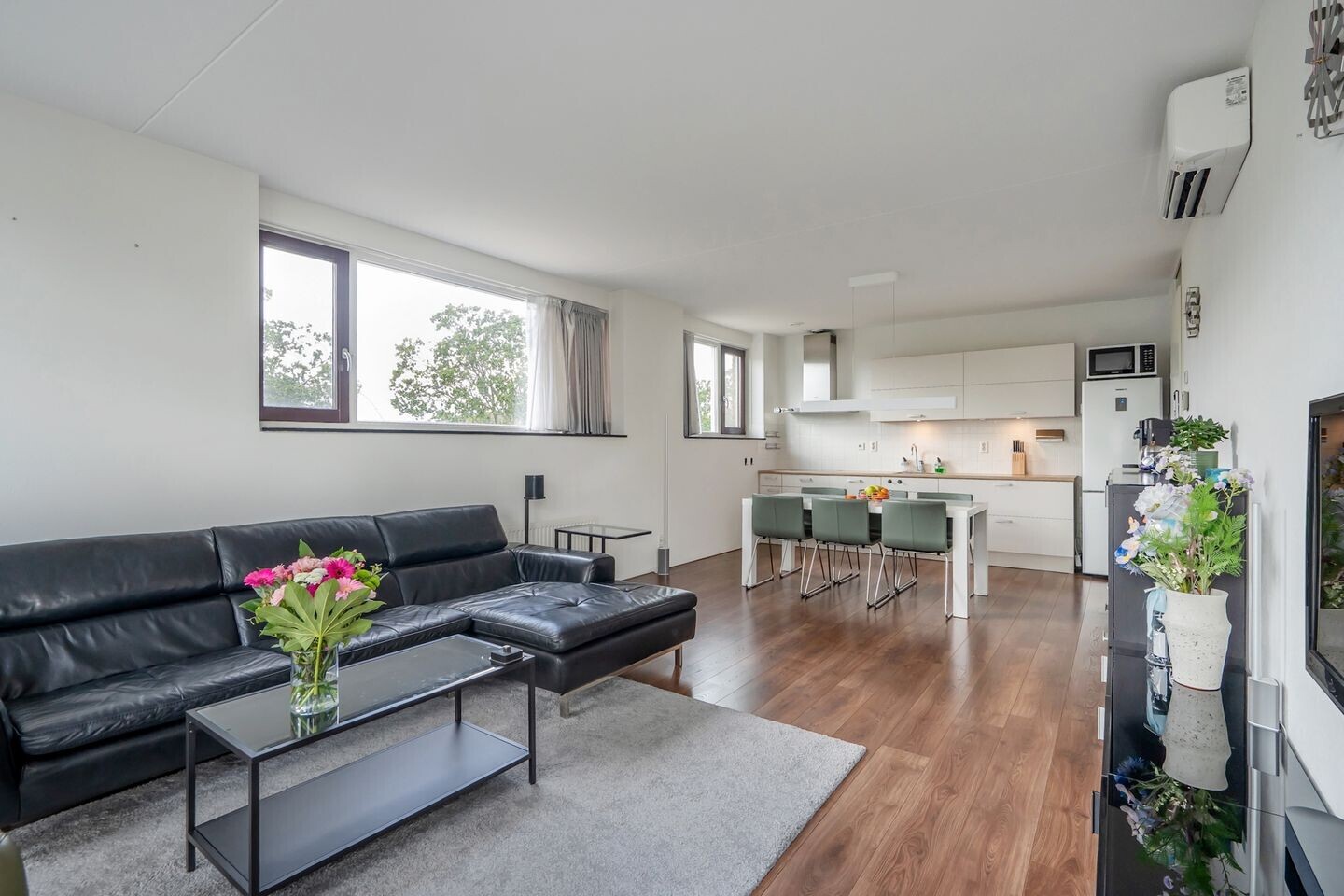 Appartement te koop: Dedemsvaartweg 614, 'S-Gravenhage