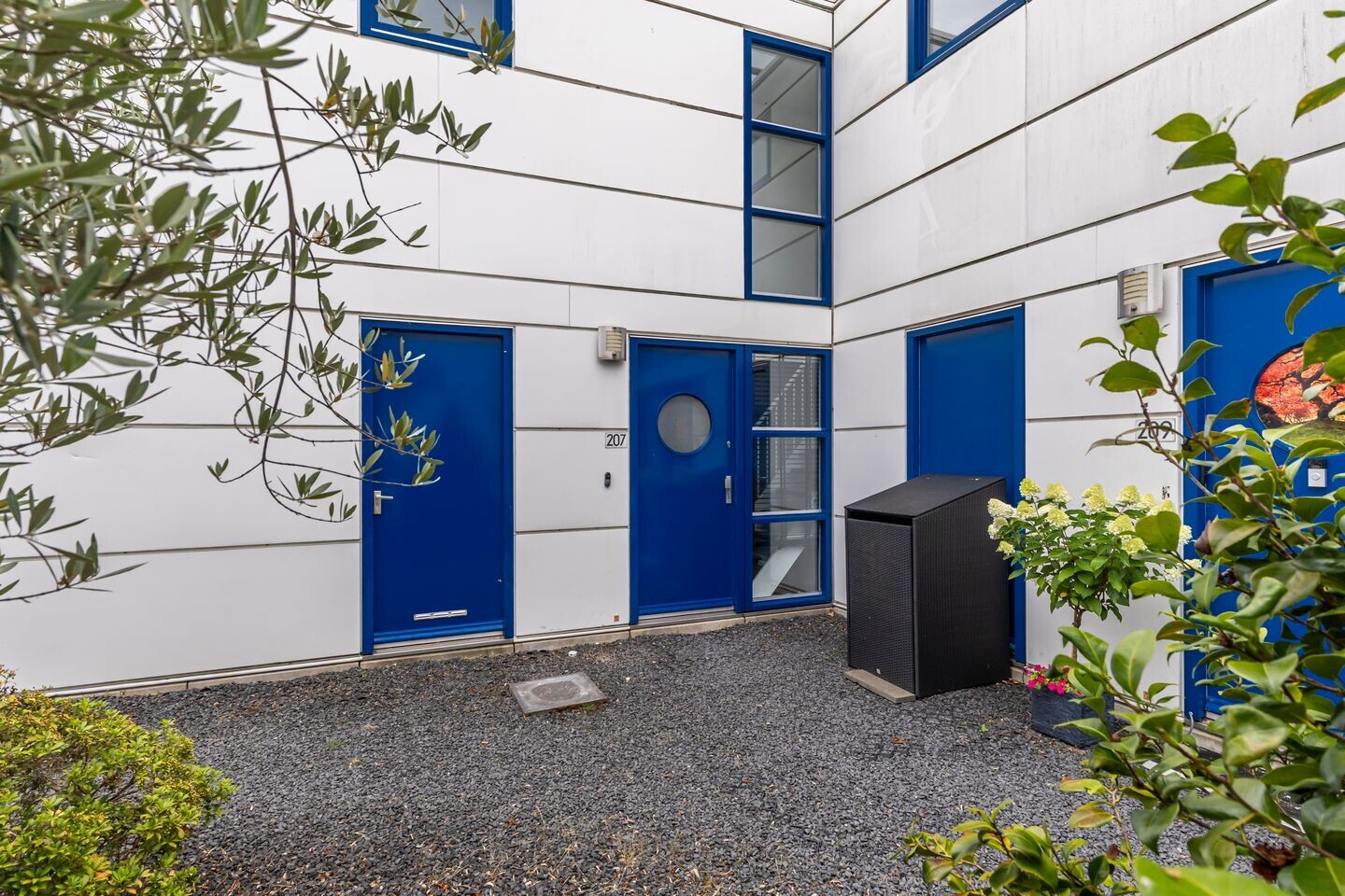 Tussenwoning te koop: Dedemsvaartweg 207, 'S-Gravenhage