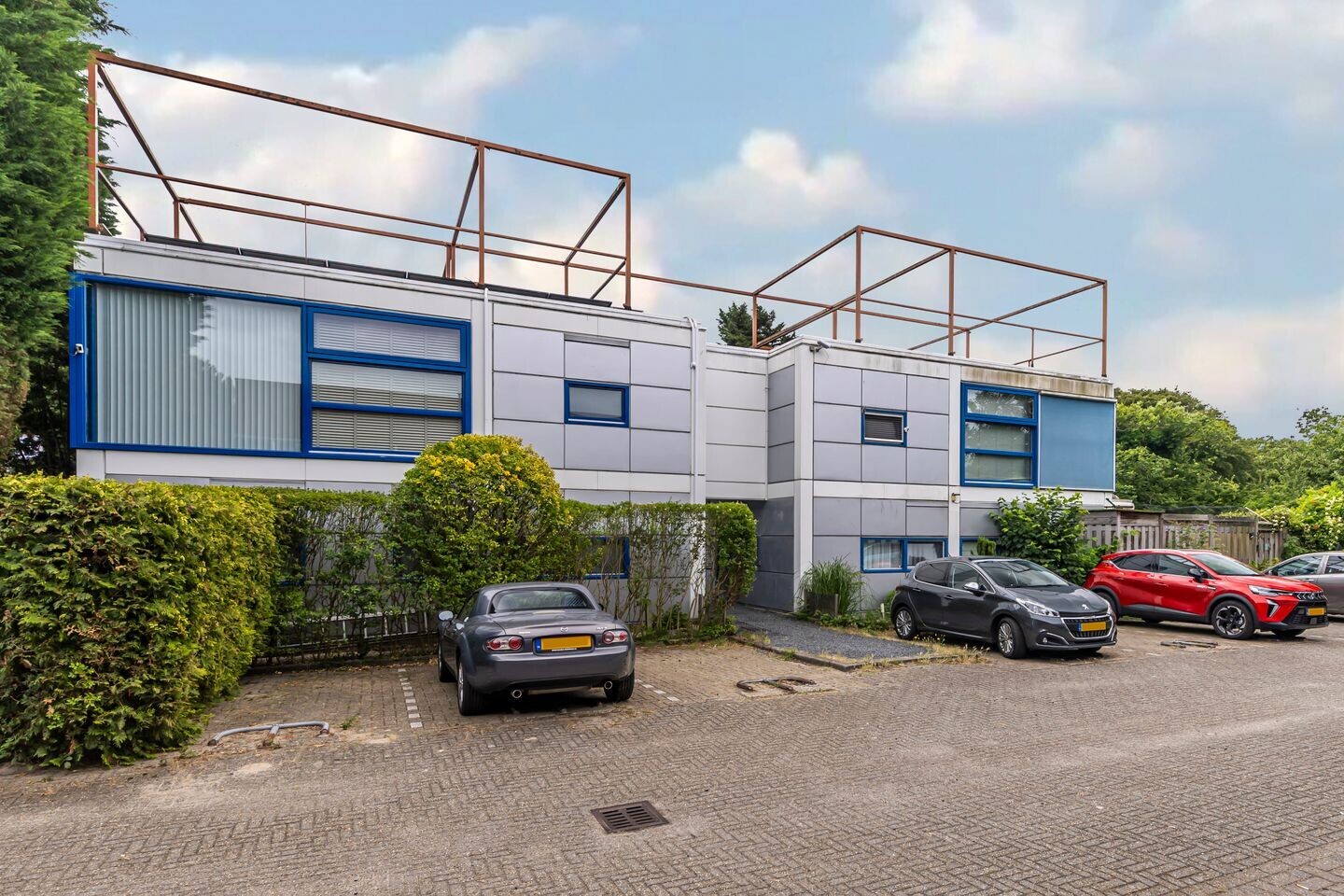 Tussenwoning te koop: Dedemsvaartweg 207, 'S-Gravenhage