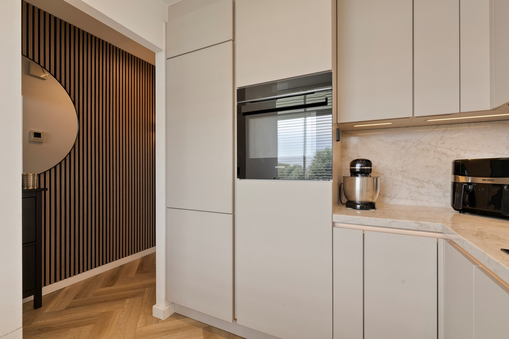 Appartement te koop: Leyweg 112, 'S-Gravenhage