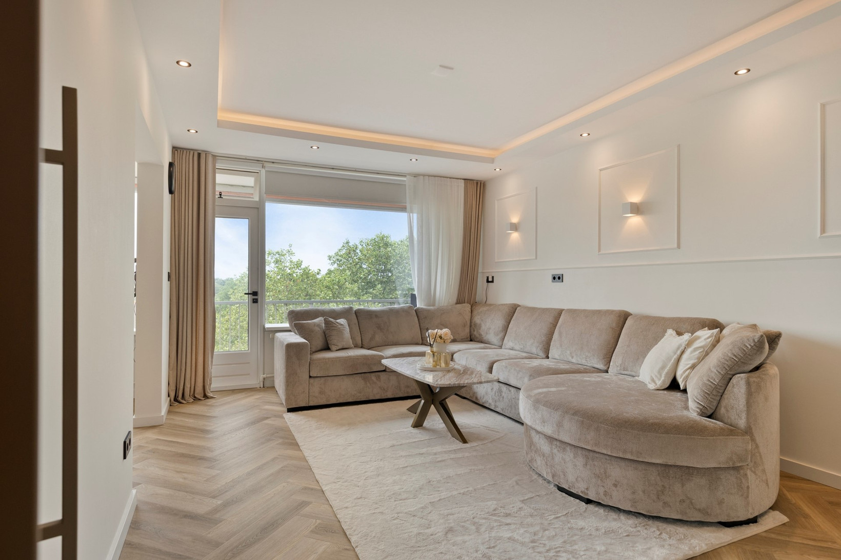 Appartement te koop: Leyweg 112, 'S-Gravenhage