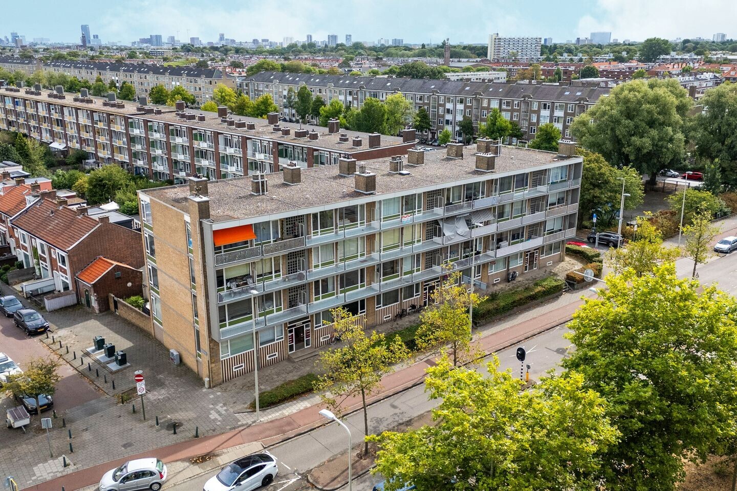 Appartement te koop: Leyweg 234, 'S-Gravenhage