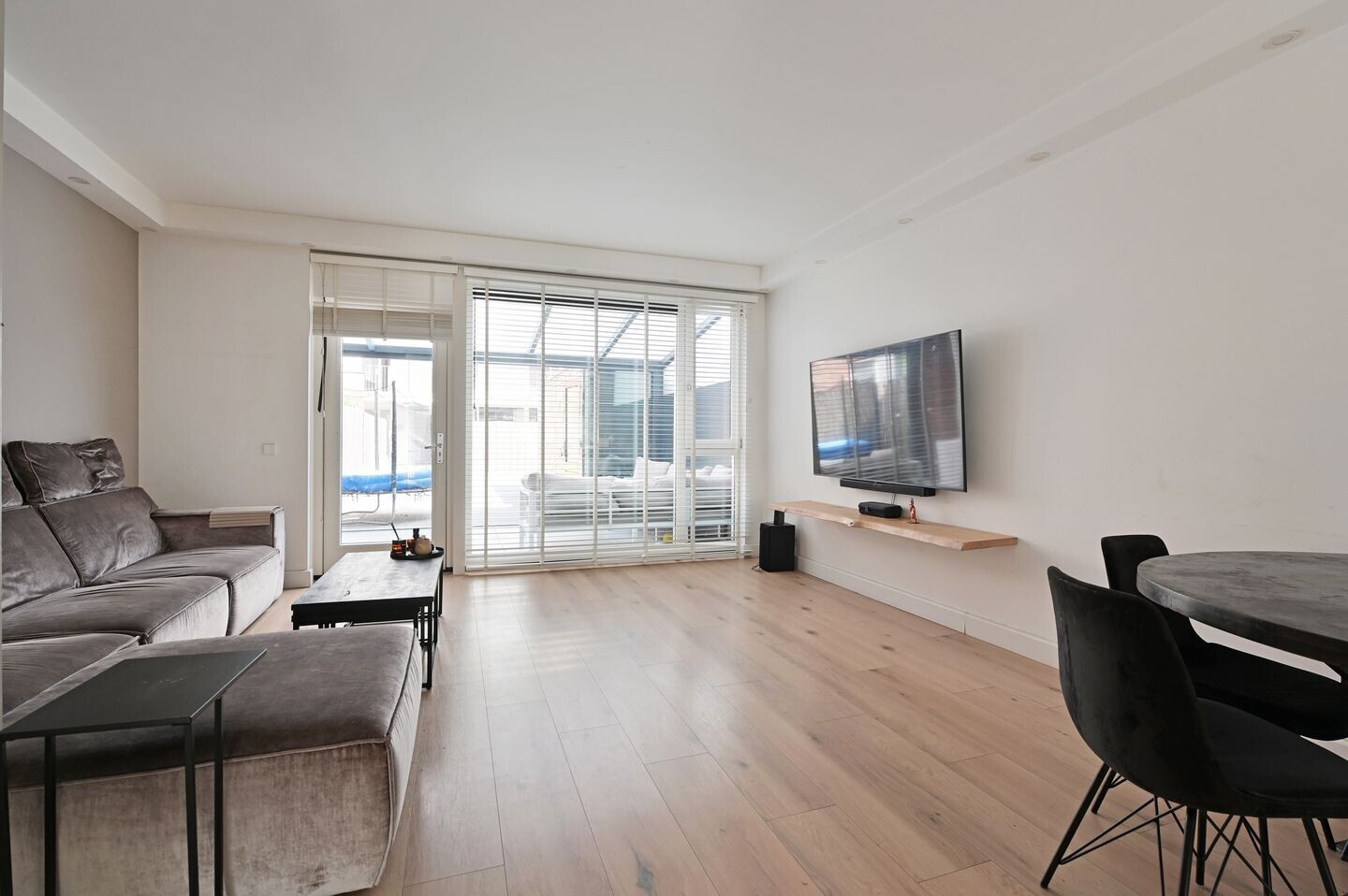 Tussenwoning te koop: Valthestraat 37, 'S-Gravenhage