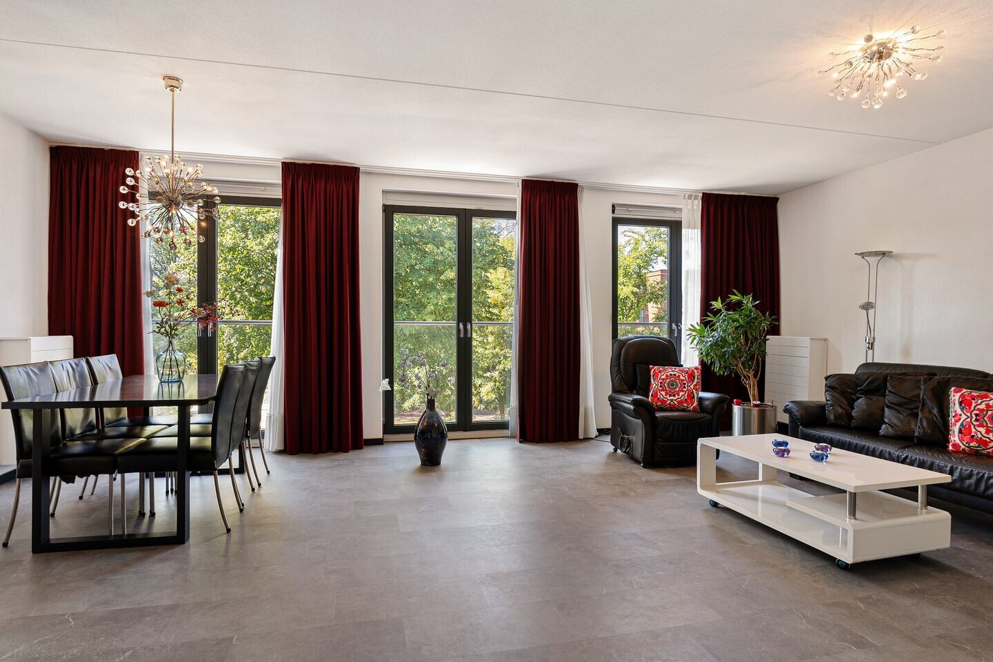 Appartement te koop: Hoogeveenlaan 6E, 'S-Gravenhage